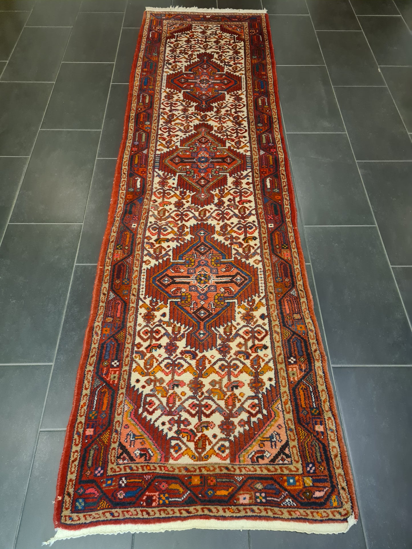 Perserteppich Orientteppich Handgeknüpfter Teppich Malaya 290x80cm