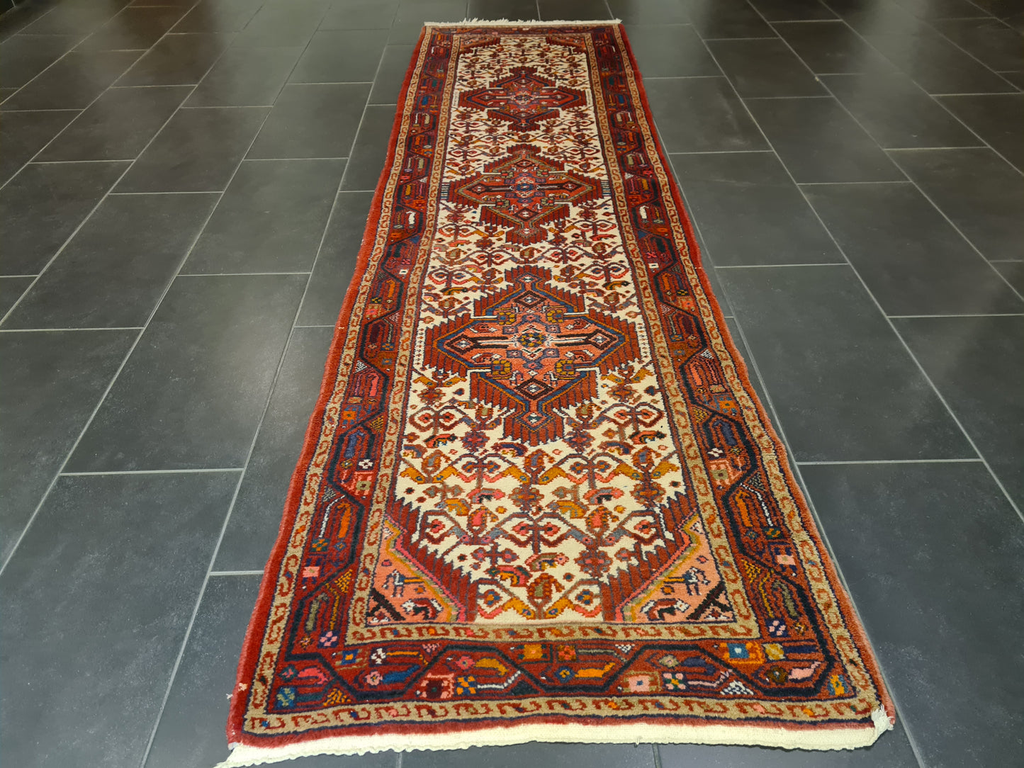 Perserteppich Orientteppich Handgeknüpfter Teppich Malaya 290x80cm