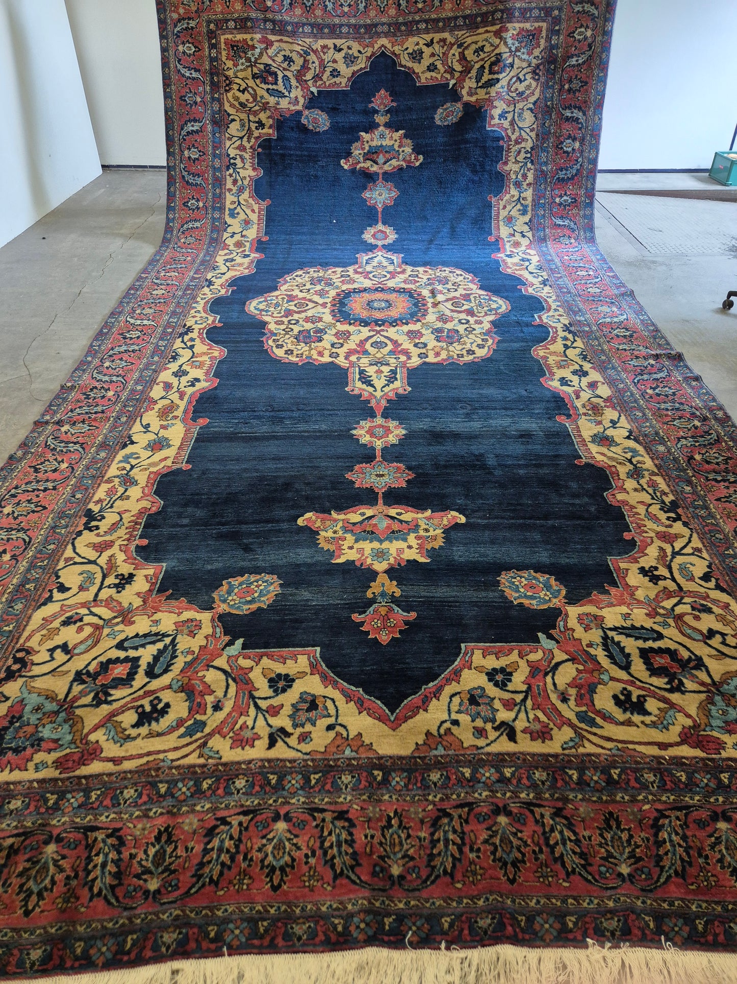 Antiker Handgeknüpfter Perserteppich Fergahan Sarough 675x345cm