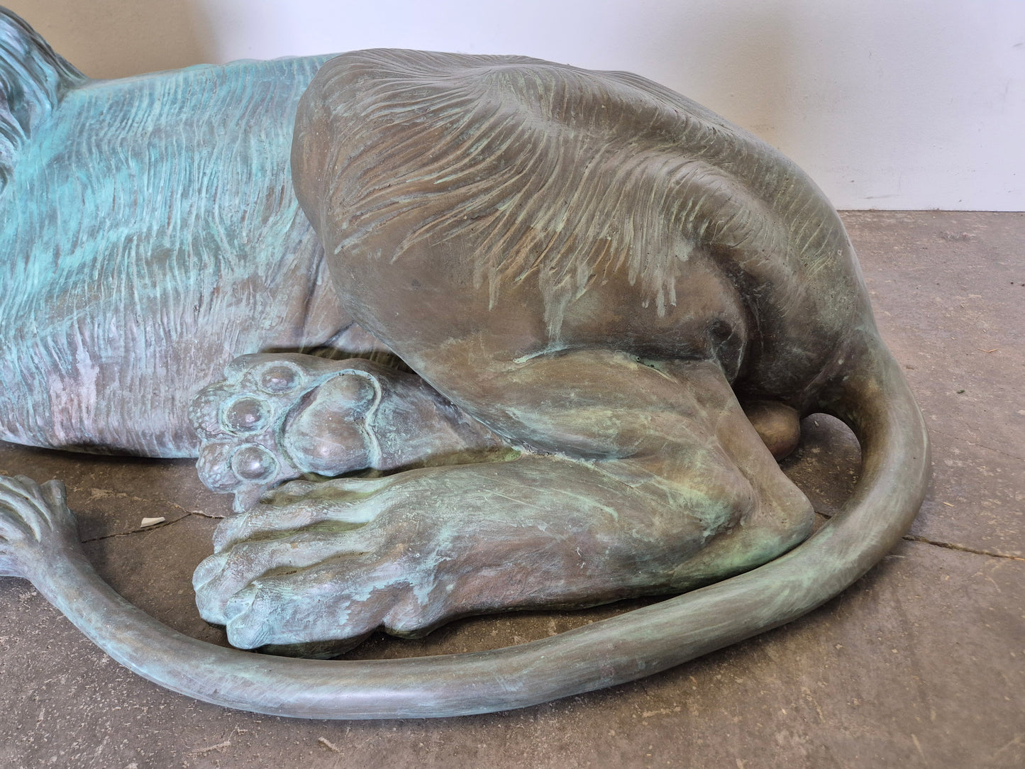 Lebensgroße Bronze Skulptur Liegender Löwe Massiv Schwer ca. 150kg