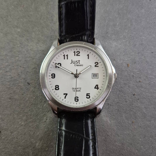 Just Classic Herren Uhr – Klare Linien und 10 BAR Wasserdichte