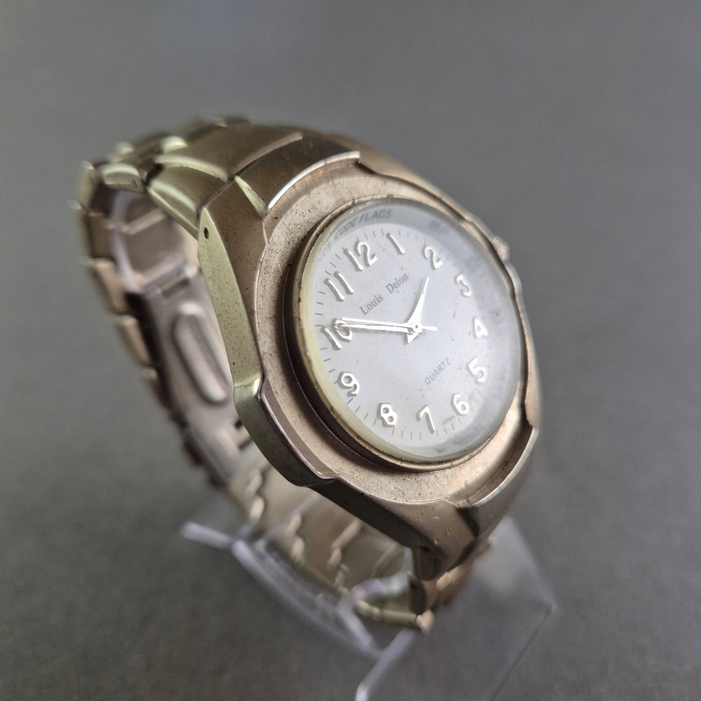 Louis Delon Herren Uhr – Edelstahlarmband mit maritimen Code-Details