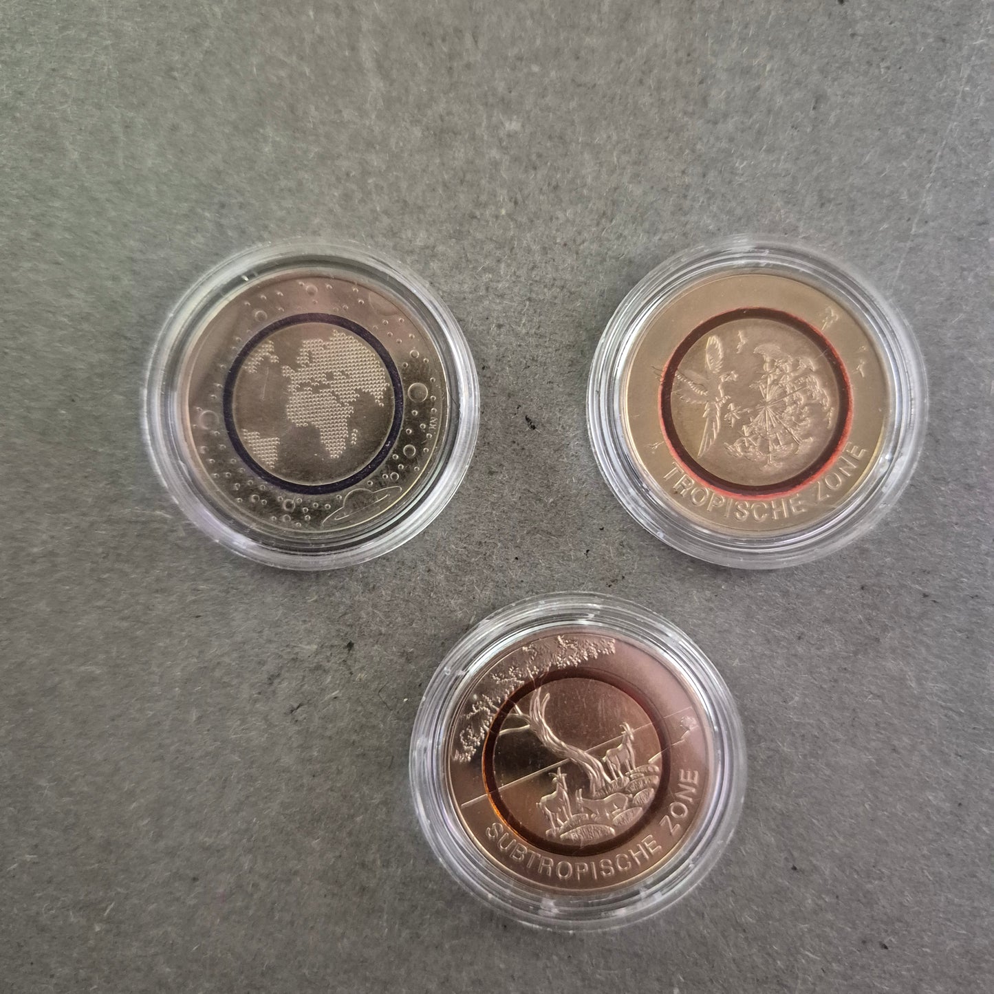 3x 5-Euro-Gedenkmünzen – Tropische Zonen & Planet Erde mit Polymer-Ring