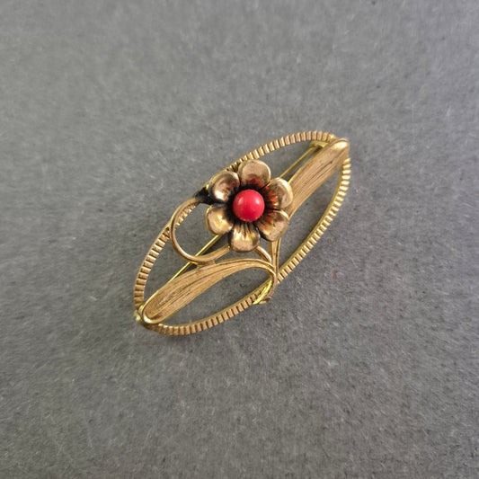 Florale Vintage-Brosche mit roter Mitte – Ovales Design im Retro-Stil