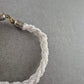 Geflochtenes Perlenarmband in Weiß – Handgefertigter Boho-Stil