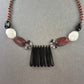 Statement-Halskette mit Holz-, Acryl- und Perlenelementen – Boho-Style