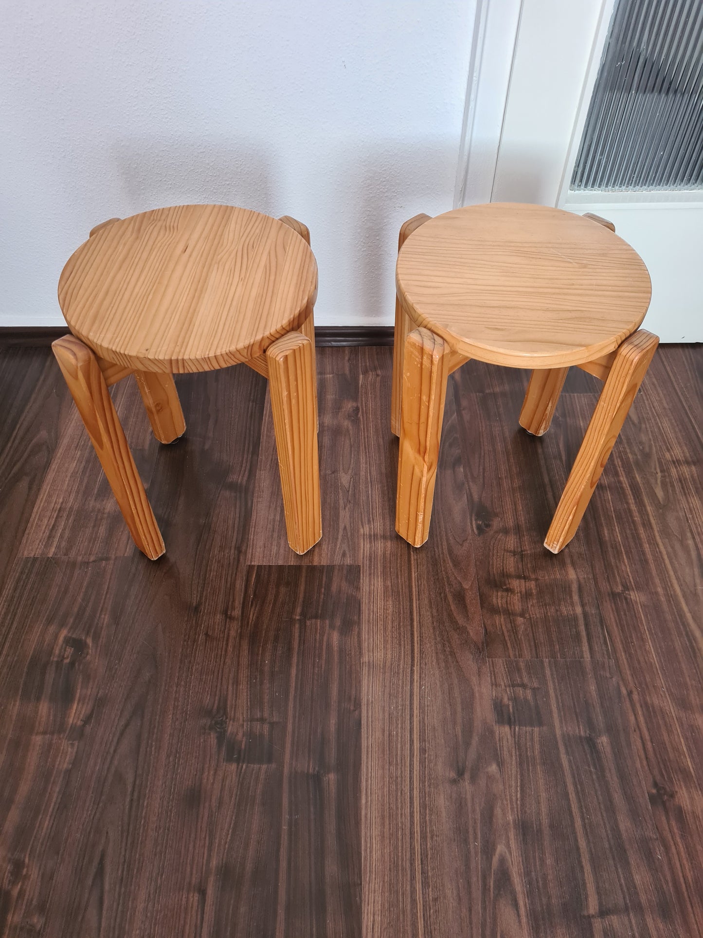 2er Set Holz-Hocker 1970er Jahre 47x35cm