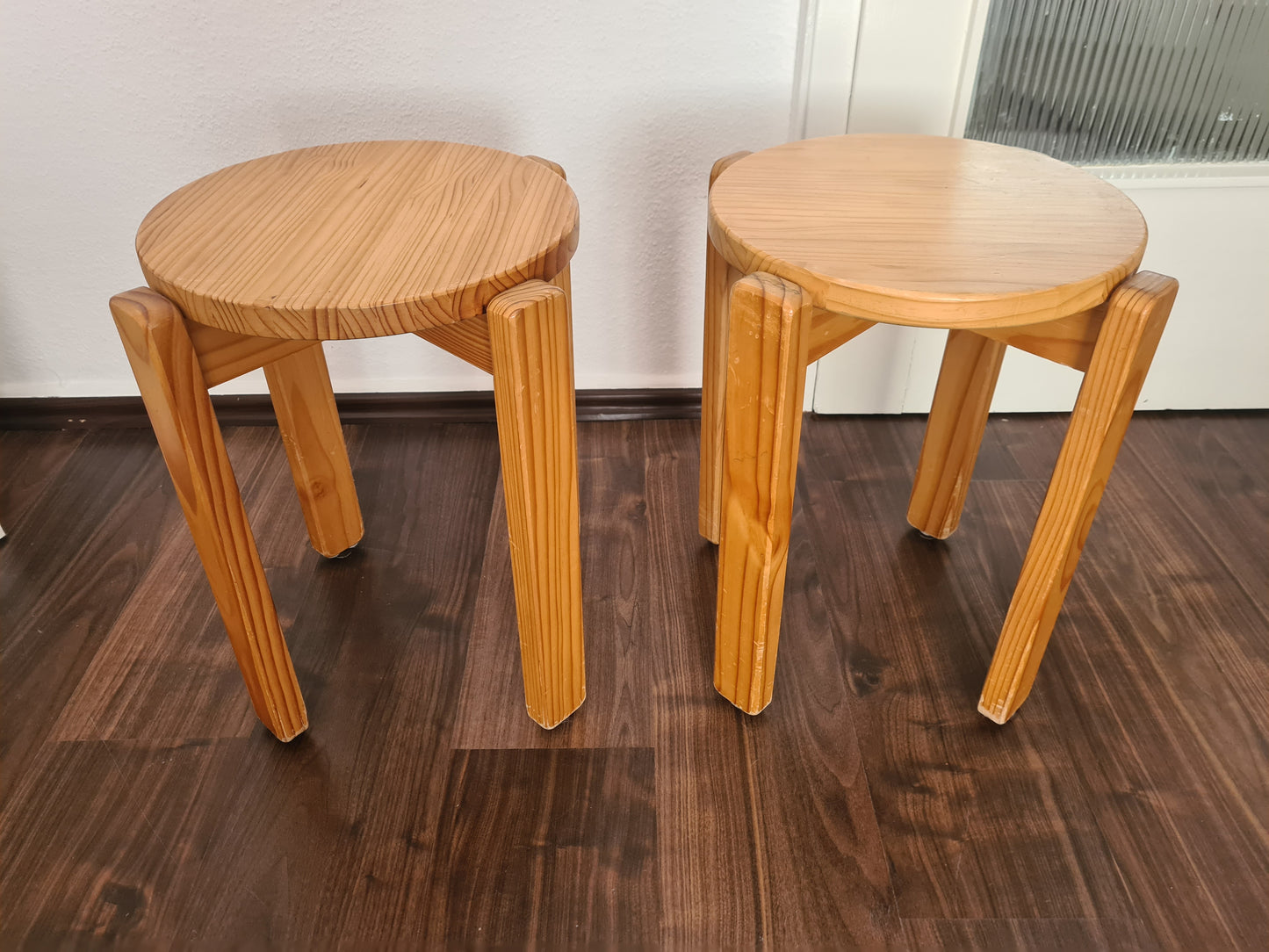 2er Set Holz-Hocker 1970er Jahre 47x35cm