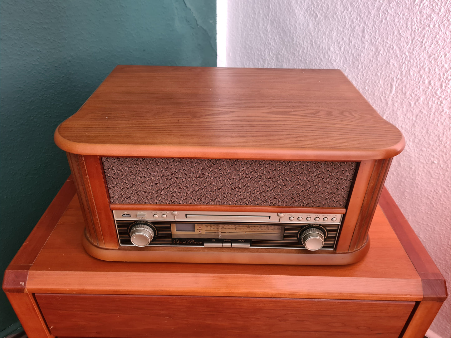 Classic Phono TCD-2500 USB Radio/CD-Player mit 2 Lautsprechern 50cm