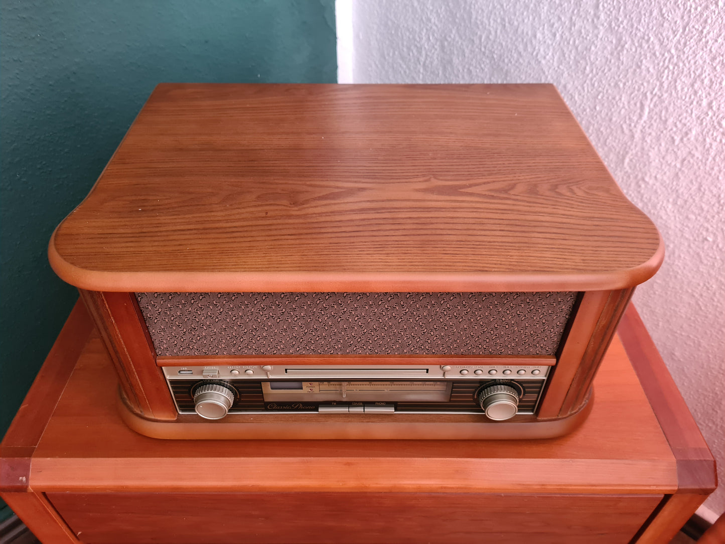 Classic Phono TCD-2500 USB Radio/CD-Player mit 2 Lautsprechern 50cm