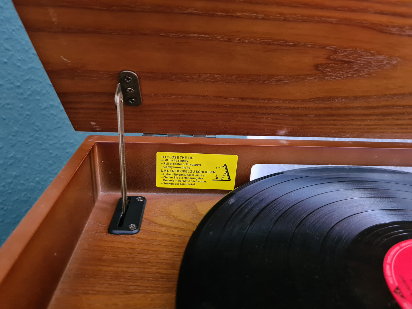 Classic Phono TCD-2500 USB Radio/CD-Player mit 2 Lautsprechern 50cm