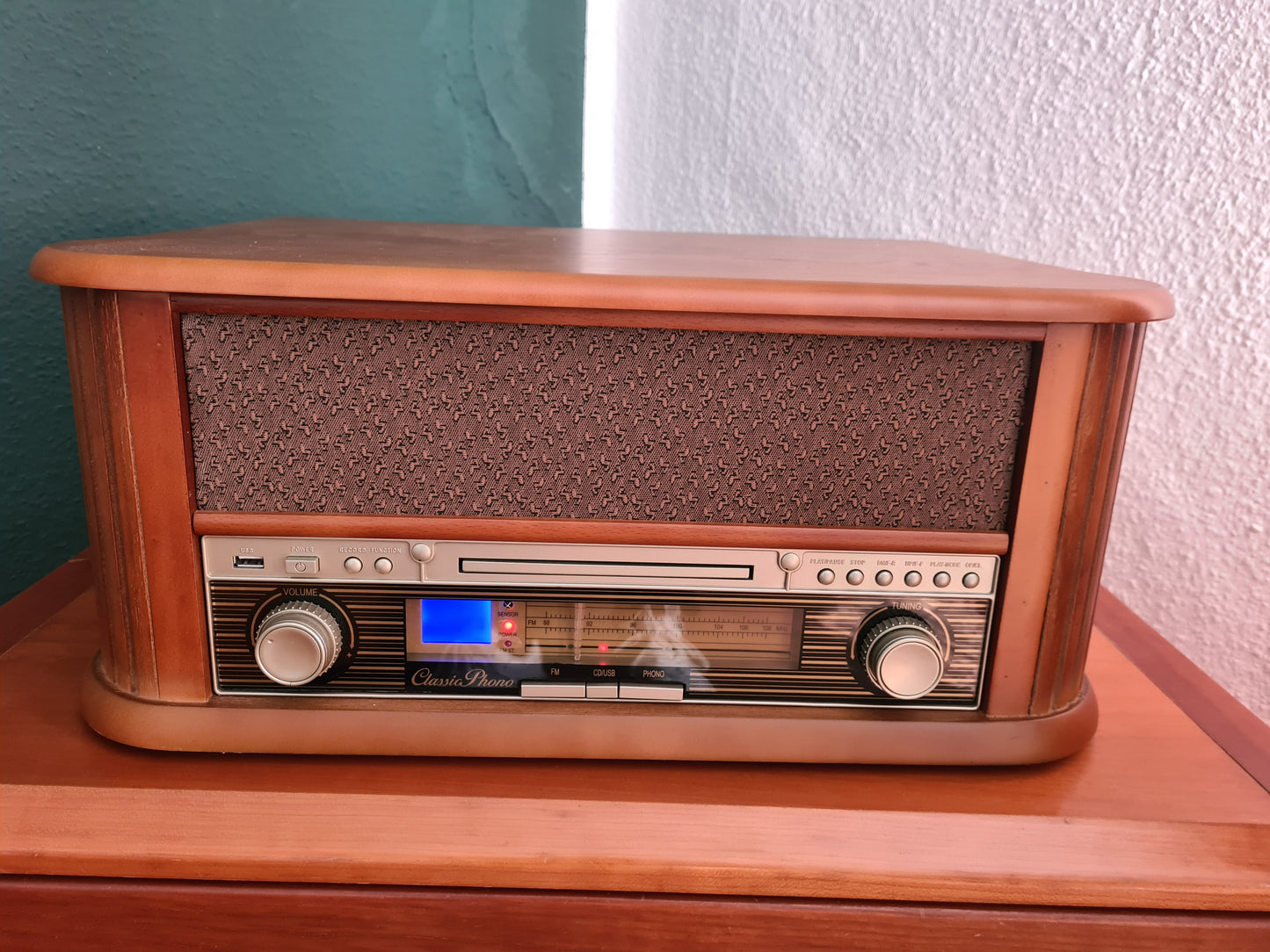 Classic Phono TCD-2500 USB Radio/CD-Player mit 2 Lautsprechern 50cm