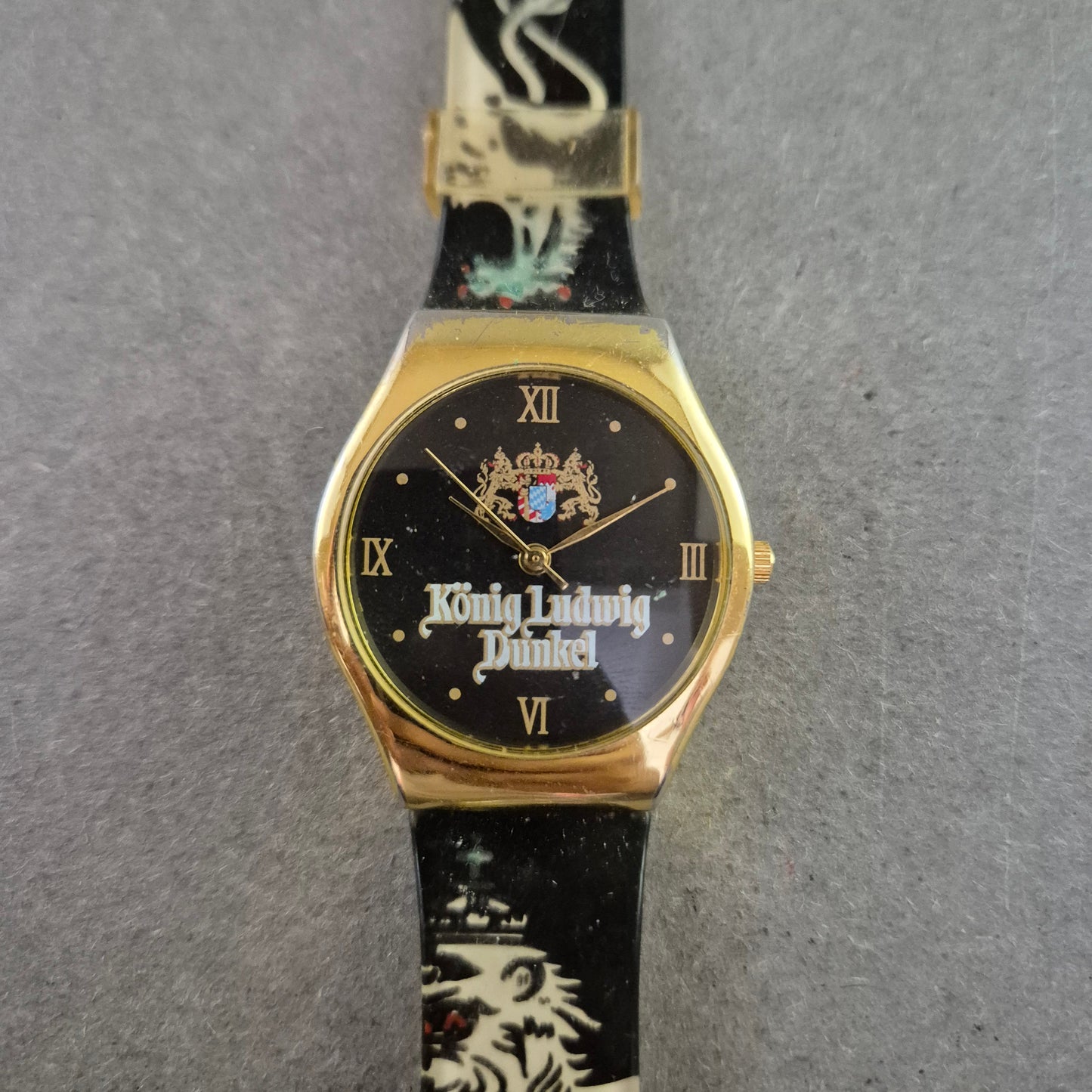 König Ludwig Dunkel Armbanduhr – Bierwerbung im klassischen Stil