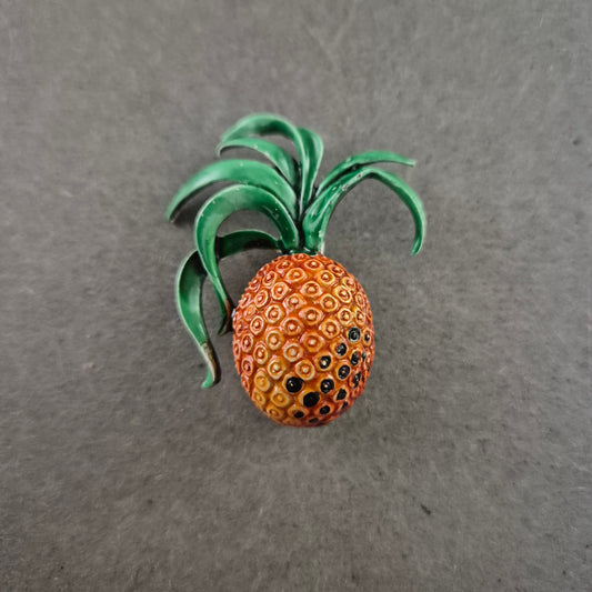 Vintage Ananas Brosche – Farbenfrohes Retro-Accessoire