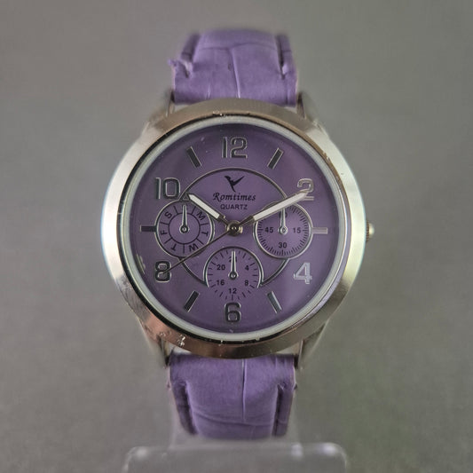 Lila Damenarmbanduhr von Romtimes – Trendiger Look mit Quarzwerk