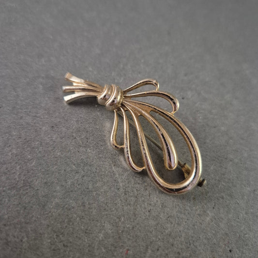 Vintage Schleifen-Brosche in Goldoptik – Filigraner Klassiker