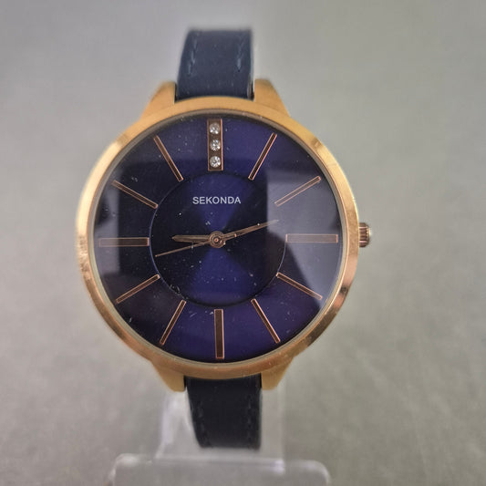 Sekonda Damenarmbanduhr – Roségold mit dunkelblauem Glanzzifferblatt