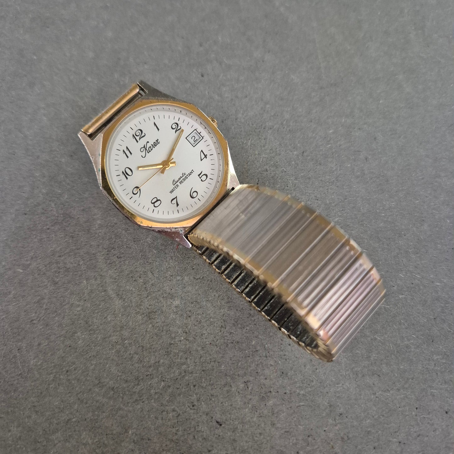 Karex Herrenarmbanduhr – Klassisches Design mit Flexband und Datumsanzeige