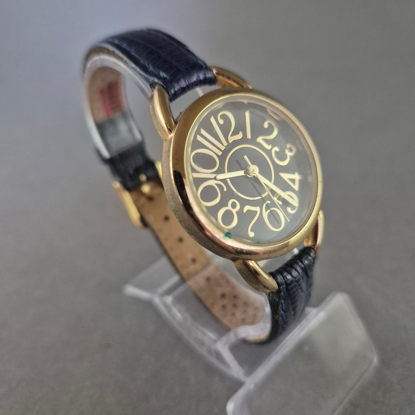 Bijou Brigitte Damenarmband Uhr – Verspieltes Zifferblatt im Retro-Look