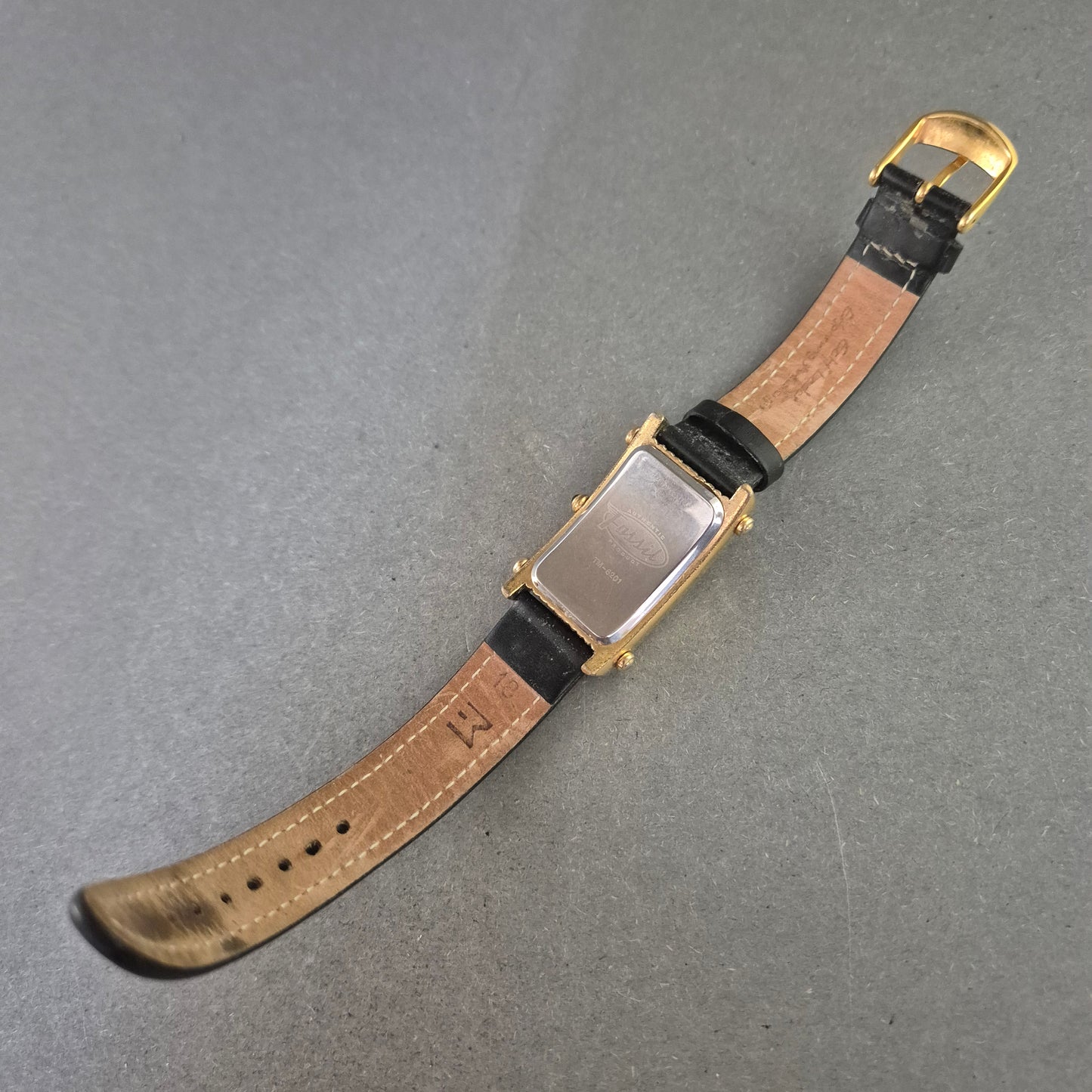 Fossil Damenarmband Uhr – Rechteckiges Gehäuse im Vintage-Stil