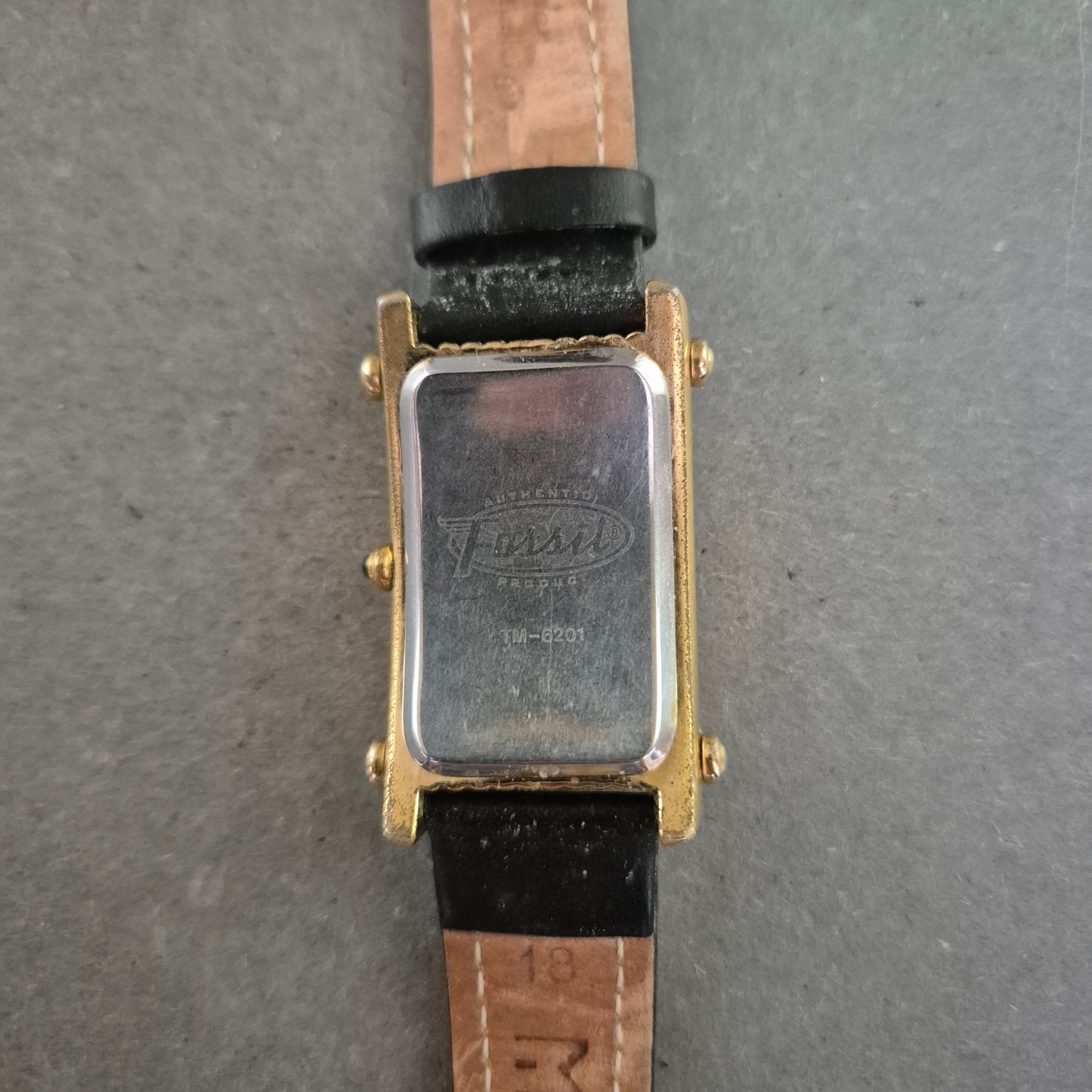 Fossil Damenarmband Uhr – Rechteckiges Gehäuse im Vintage-Stil