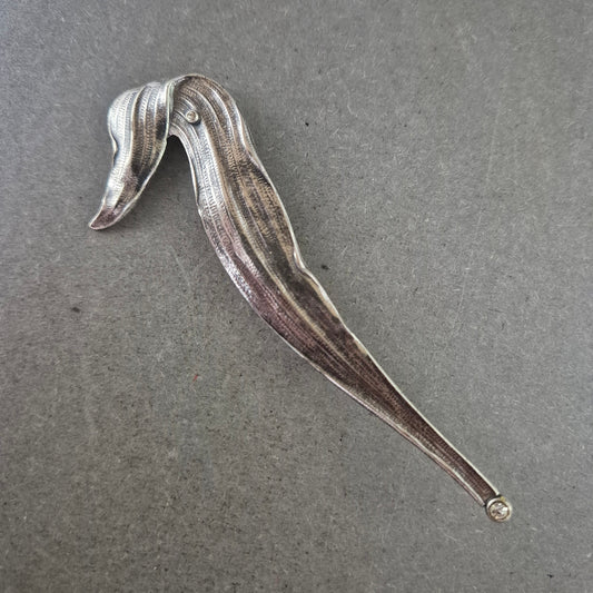 Vintage-Brosche „Abstrakter Vogel“ – Modernes Design mit Charakter