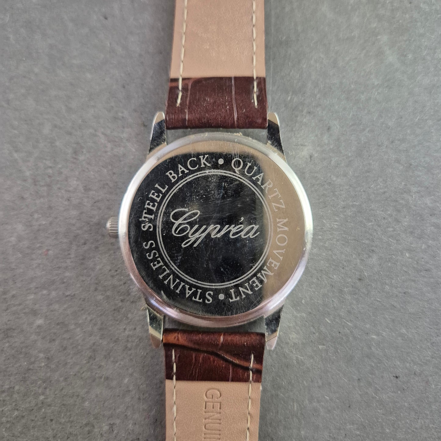 Stilvolle Cyprea Herrenarmbanduhr – Klassisch und zeitlos elegant