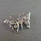 Silberfarbene Schmetterlings-Brosche mit Strass – Funkelnder Blickfang