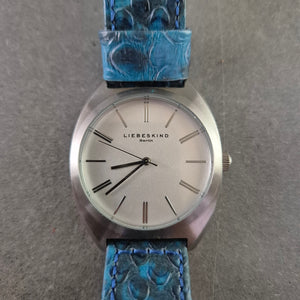 Liebeskind Damenarmband Uhr mit Kroko-Prägung – Stil trifft Farbe