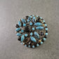 Vintage Brosche im Barockstil – Rundes Design mit türkisfarbenen Akzenten