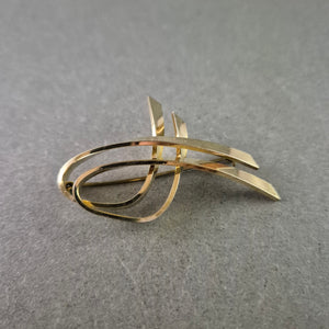 Vintage AMERIK K&L-Brosche – Eleganter Mid-Century Look in Goldoptik