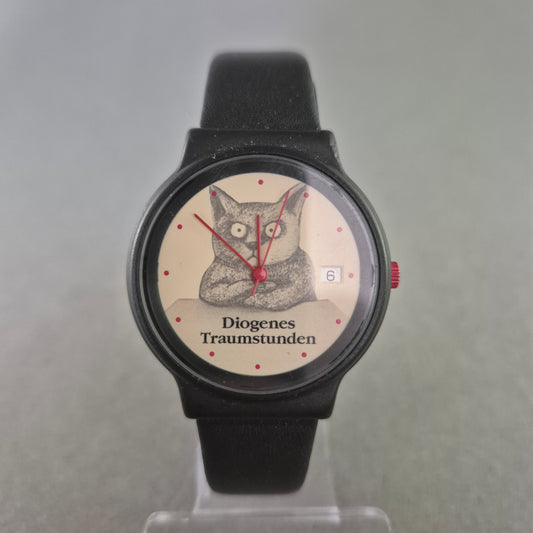Originelle Diogenes „Traumstunden“-Uhr – Katze mit Charme & Datum