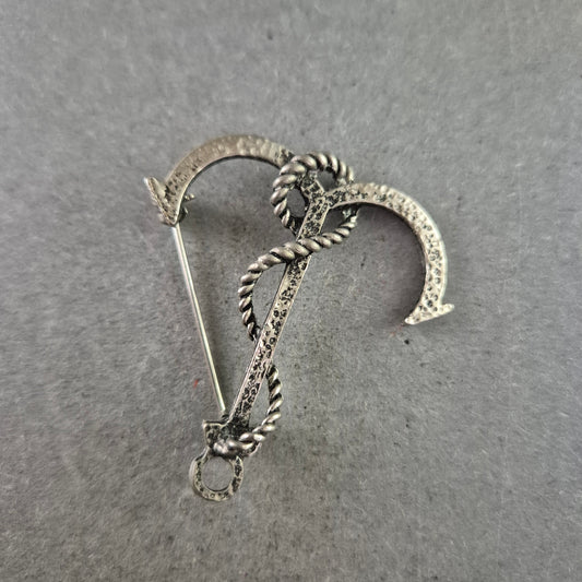 Vintage-Brosche in Ankerform – Maritimer Stil in Antiksilber-Optik