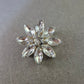 Strass-Brosche in Blütenform – Funkelnde Vintage-Eleganz