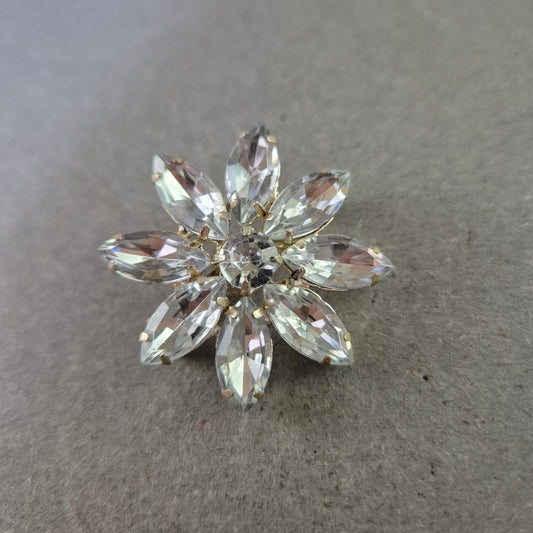 Strass-Brosche in Blütenform – Funkelnde Vintage-Eleganz