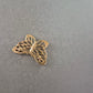 Vintage Schmetterlingsbrosche mit Strass – Goldfarbener Glanz