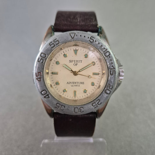 Spirit of Adventure Herrenarmbanduhr – Robuster Vintage-Look mit Lederband