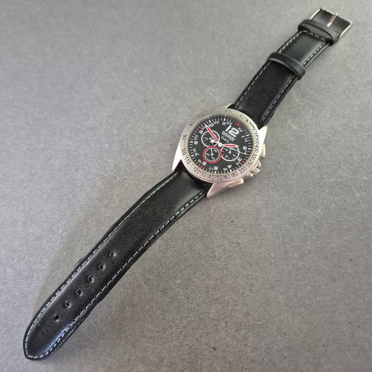 Sportliche Atlas For Men Herrenuhr – Chrono-Look mit Lederarmband