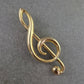 Vergoldete Brosche Violinschlüssel Form Elegantes Accessoire Musikliebhaber