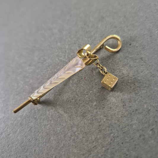 Vintage Regenschirm Brosche m. Würfel – Goldfarben & Charmant