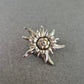 Vintage Edelweiss Brosche – Silberfarben mit Goldakzent