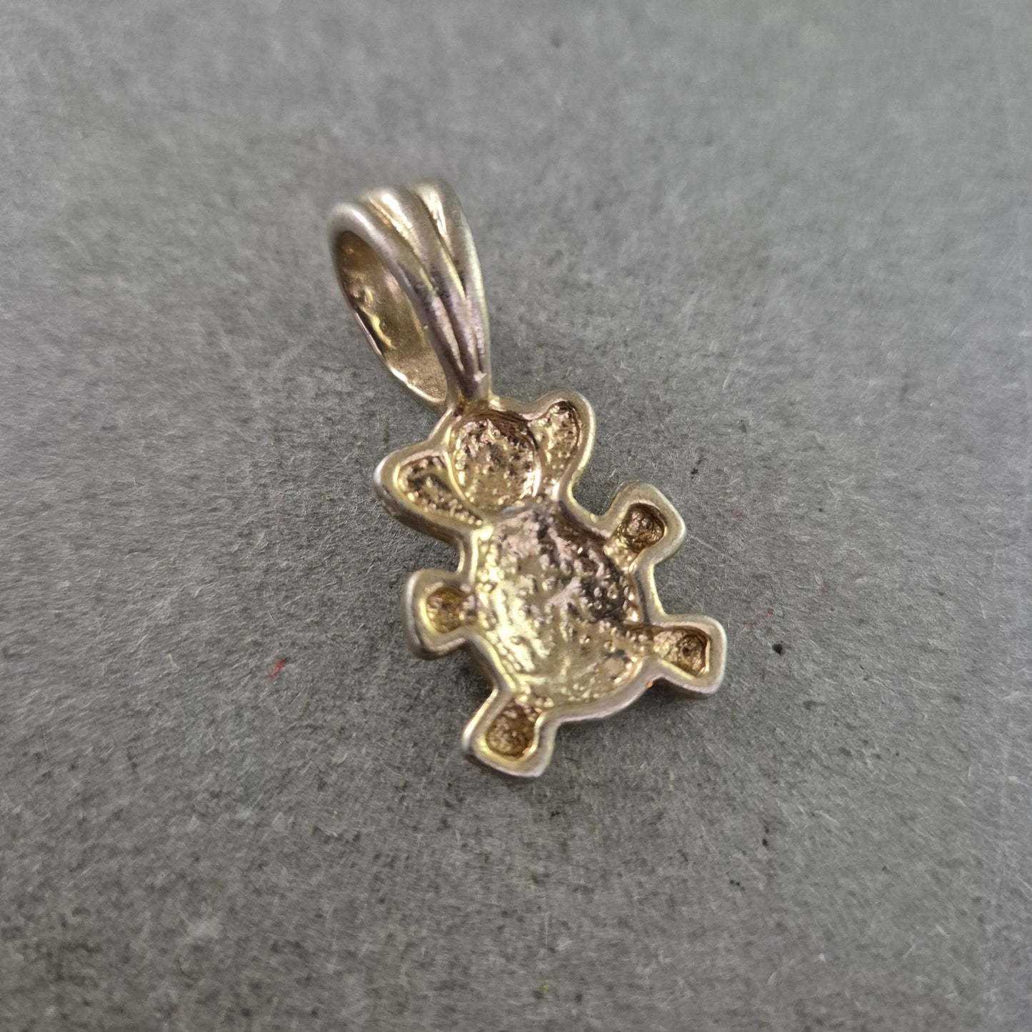 Niedlicher Vintage Teddybär Anhänger mit Strasssteinen