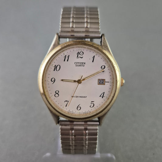 Klassische Citizen Quartz Herrenuhr - Datum & Edelstahl Band