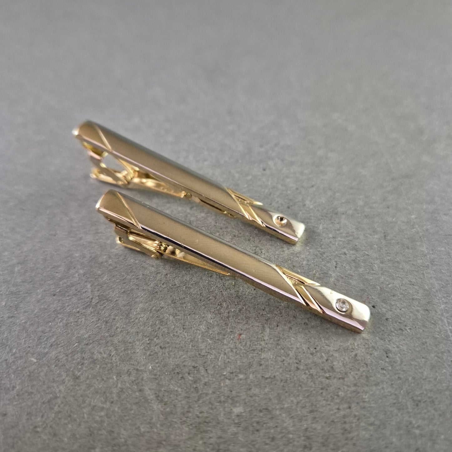 Vintage Krawattenklammern Set – Stilvoll Gold Silber Strass