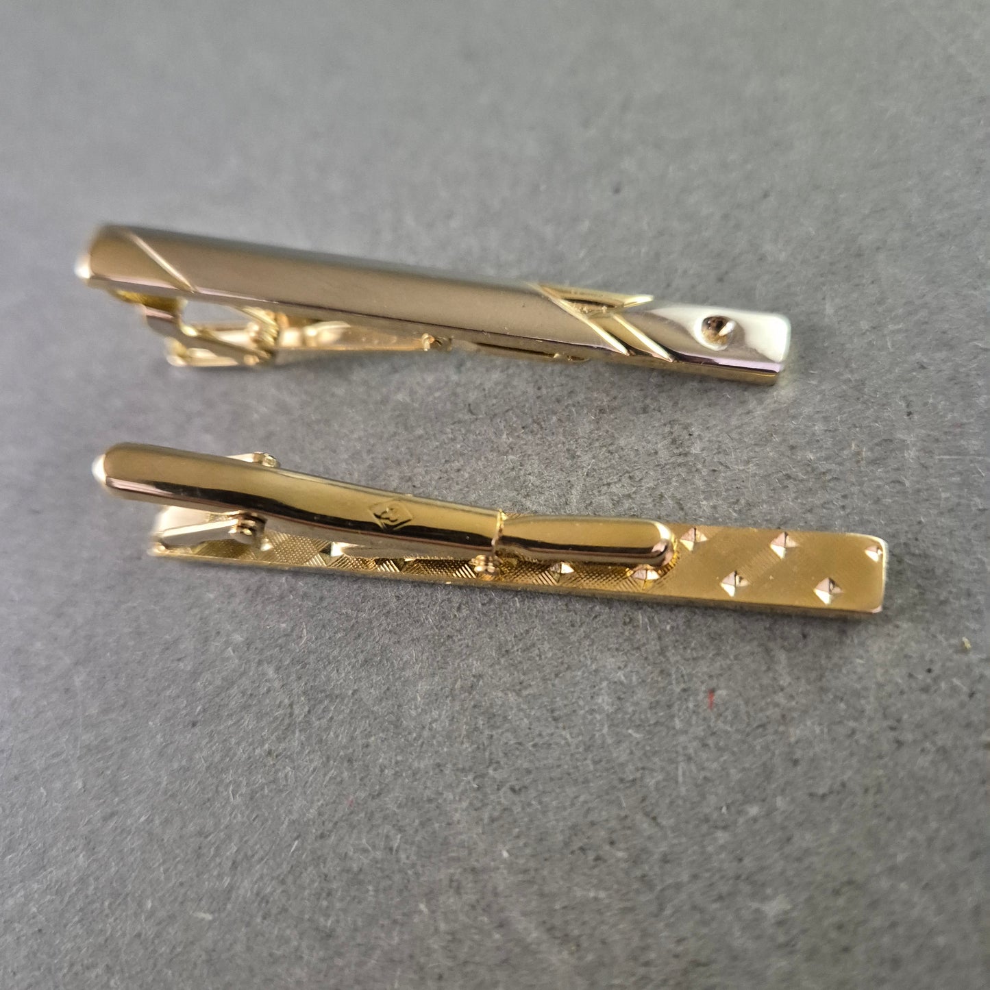 Vintage Krawattenklammern Set – Stilvoll Gold Silber Strass