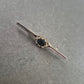 Elegante Vintage Bar Brosche Silberfarben mit Dunklem Stein