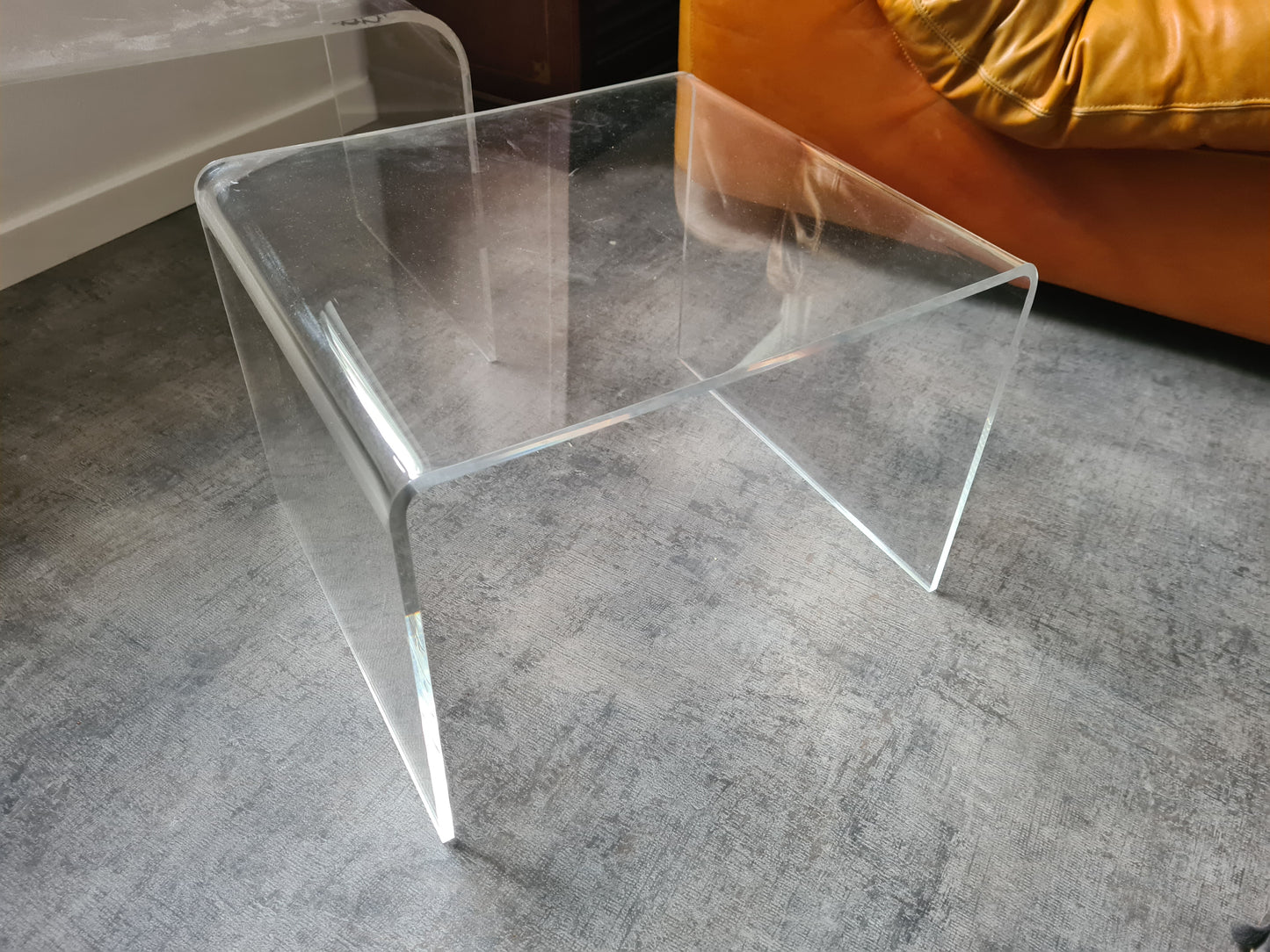 60er 70er Jahre Beistelltische Schachteltische Acrylglas Tisch 45cm