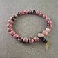 Elastisches Armband rosa Natursteinperlen Sanfter Farbverlauf Handarbeit