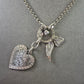Silberfarbene Halskette mit Charms – Herz, Flügel & Love-Botschaften