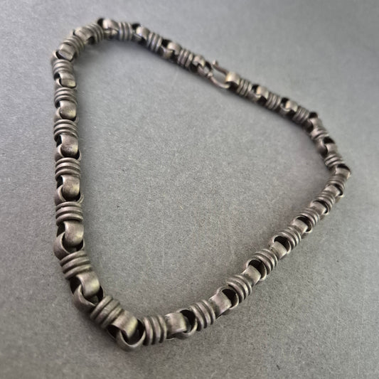 Markante Gliederkette im Antik-Look – Maskulin & Rustikal